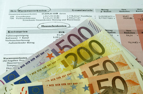 欧洲跟团旅游价格_欧洲三国旅游攻略_欧洲旅游价格