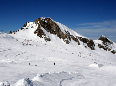 高山滑雪运动员