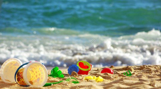 玩沙水游戏图片