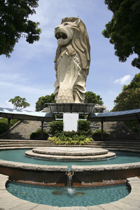 新加坡圣淘沙鱼尾狮雕像喷泉