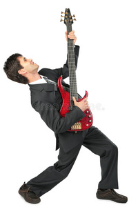 西装革履的商人吉他手摆姿势图片