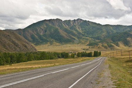 山路