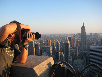 摄影师趴着图片-摄影师趴着素材-摄影师趴着插画-摄图新视界