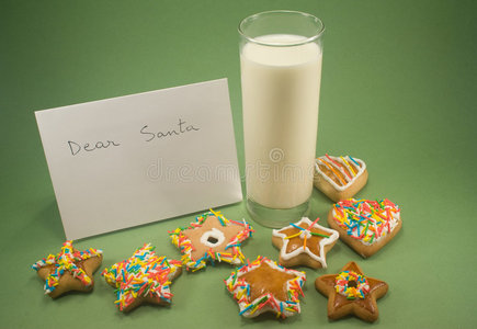 饼干，牛奶和给圣诞老人的信