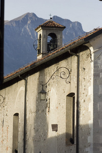 阿尔卑斯山的教堂