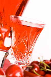 樱桃红葡萄酒图片