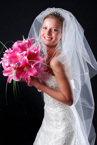 年轻美丽的新娘