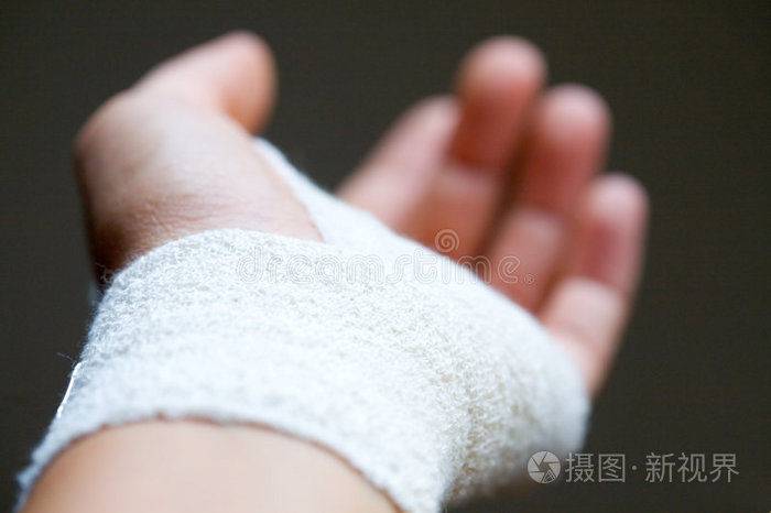 绷带手腕特写照片-正版商用图片0i0746-摄图新视界