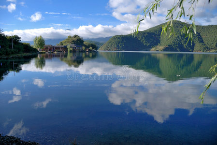 泸沽湖图片