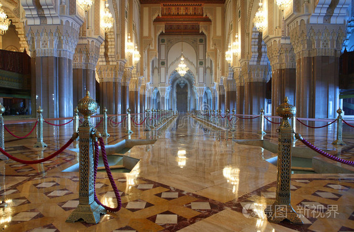 清真寺内部祈祷厅