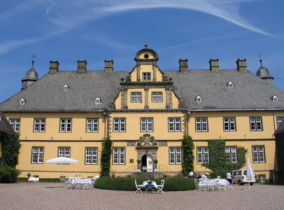 德国庄园装饰着的德国小城堡照片