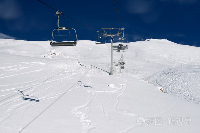 高山滑雪