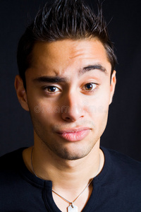 怪人扬眉吐气的怪人照片