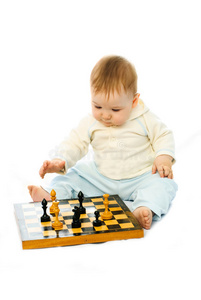 可爱的宝宝下棋