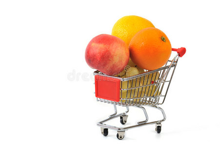 购物篮中的多水果