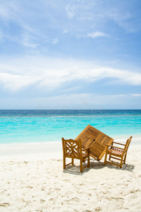 海滩海景免费双人桌