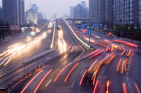 汽车出行交通照片