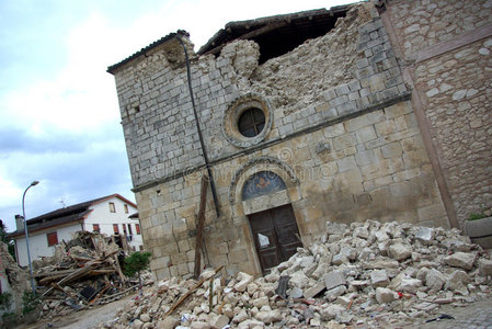 意大利地震图片