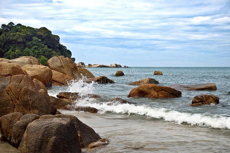 岩石海滩