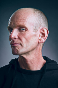 阴险阴险的人照片