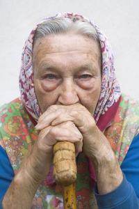 一位老妇人的画像
