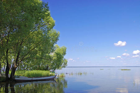 佩雷斯拉夫湖上的渔船。俄罗斯