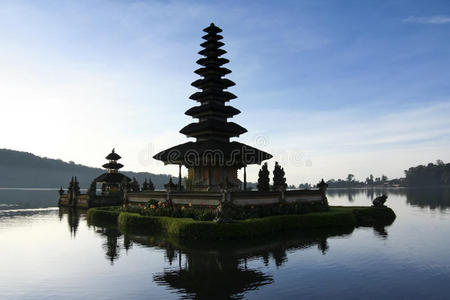 印度尼西亚巴厘岛黎明湖神庙