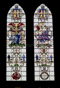 索尔兹伯里大教堂的彩色玻璃窗