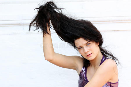 竖起来的头发图片大全