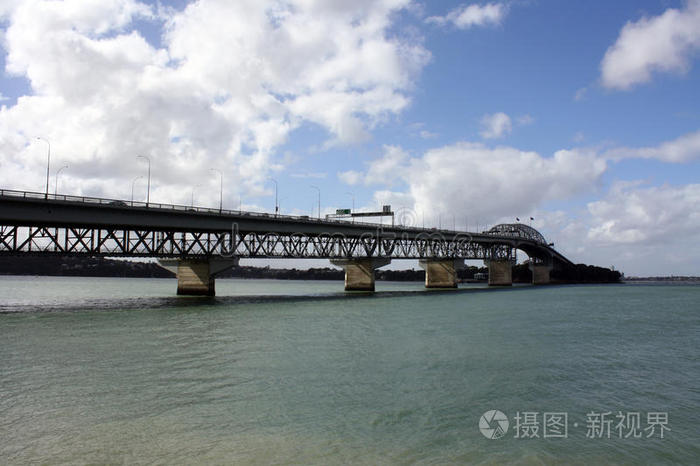 奥克兰海港大桥