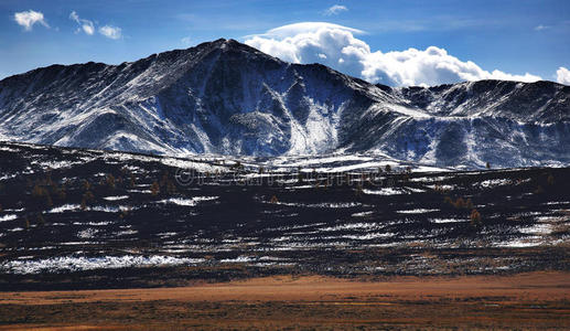 雪山