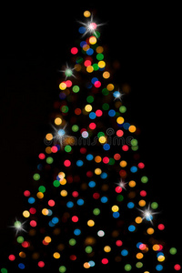 带灯的圣诞树图片
