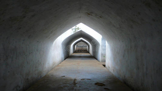 地下走道隧道图片