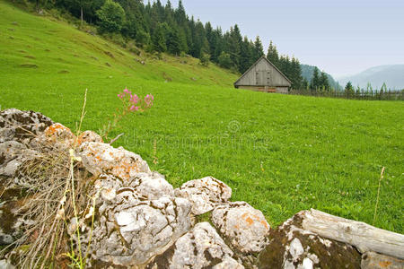 山间小屋