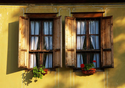 要素 外部 窗口 文艺复兴 外观 保加利亚 建筑学 房子