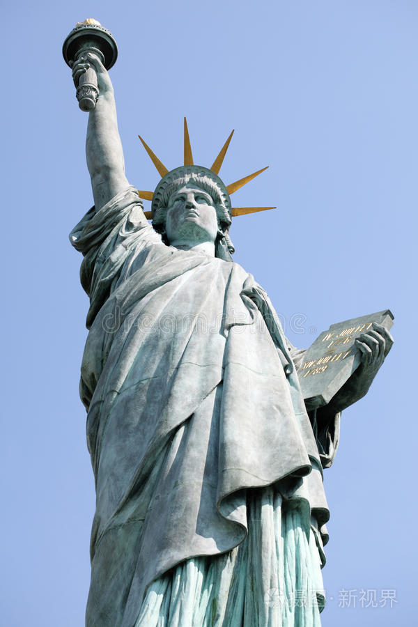 自由女神像巴黎