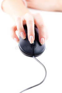 女性手持电脑鼠标