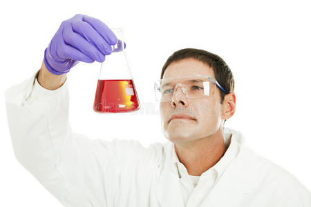 科学家检验液体化合物图片