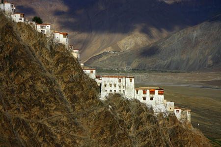 赞斯卡尔山脉的卡沙修道院