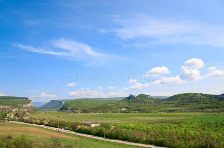 克里米亚山山谷乡村景观