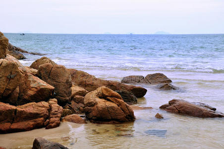 海上岩石