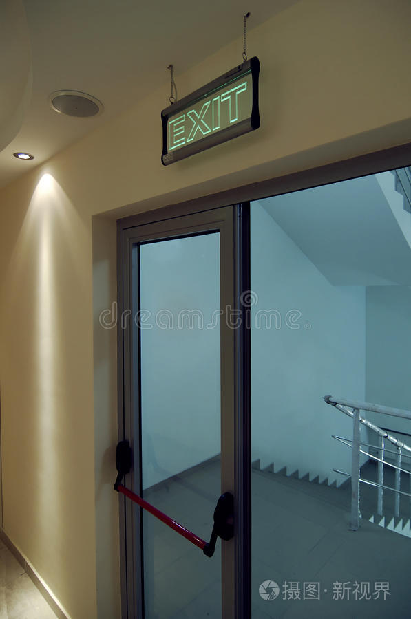 安全门出口