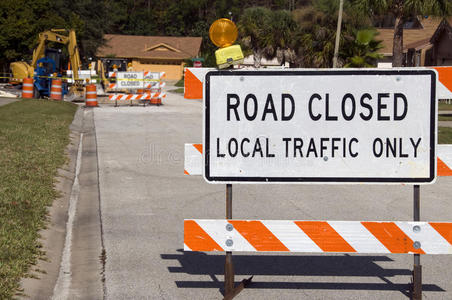 封闭的障碍道路封闭照片