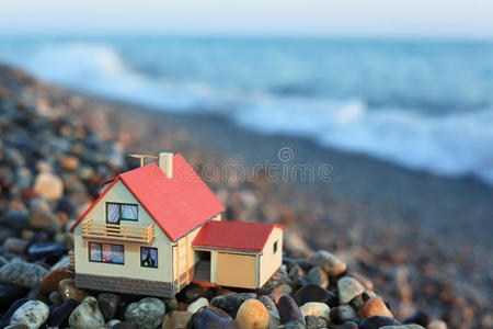 石滩带车库房屋模型
