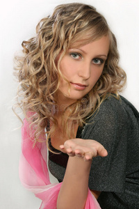 眼睛放电特效图片