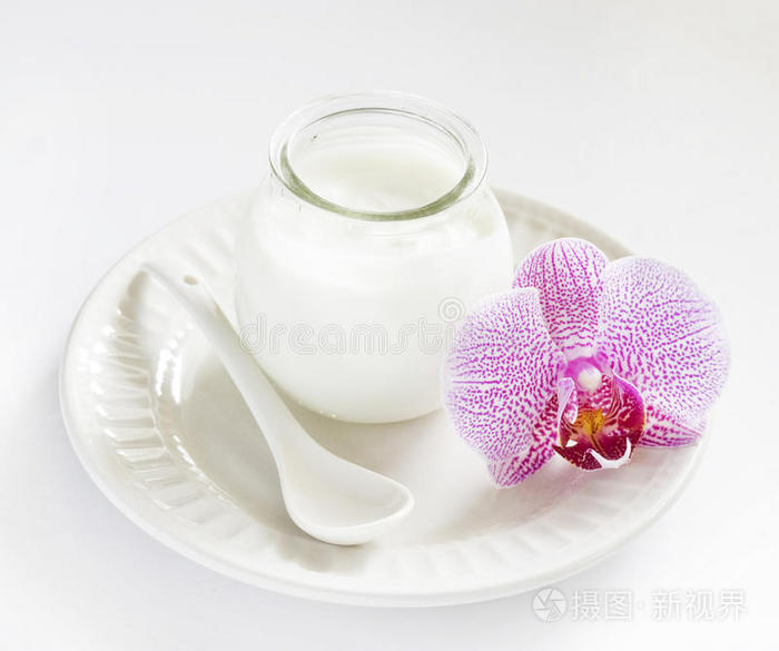 罐装纯酸奶照片-正版商用图片0izwfn-摄图新视界
