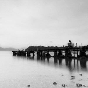 同龄人 天空 反射 轮廓 孤独 海洋 独奏 自由 总和 风景