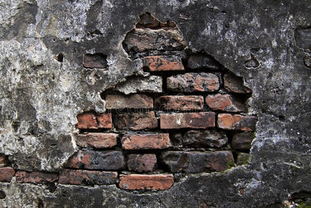 开裂的墙图片
