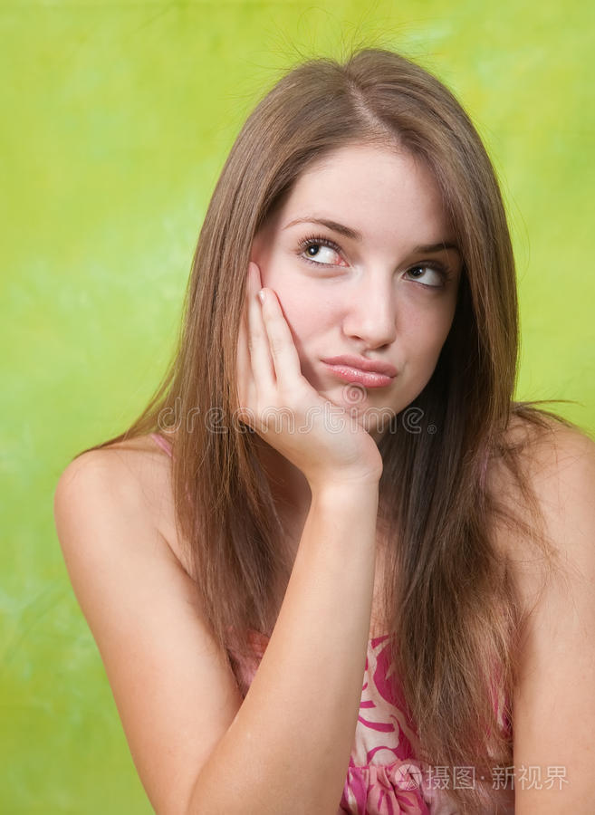 失望的伤心女孩