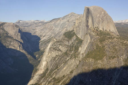 约塞米蒂山谷半穹顶山